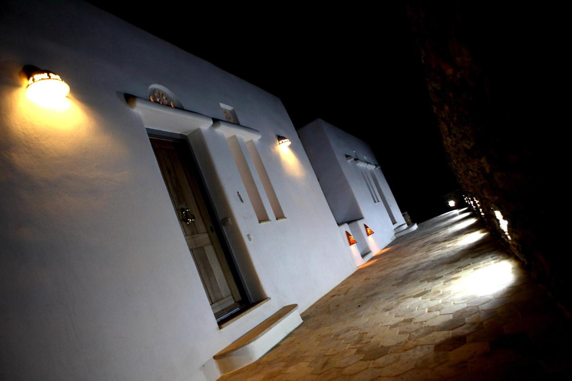 Panormos Art Villas & Suites エクステリア 写真